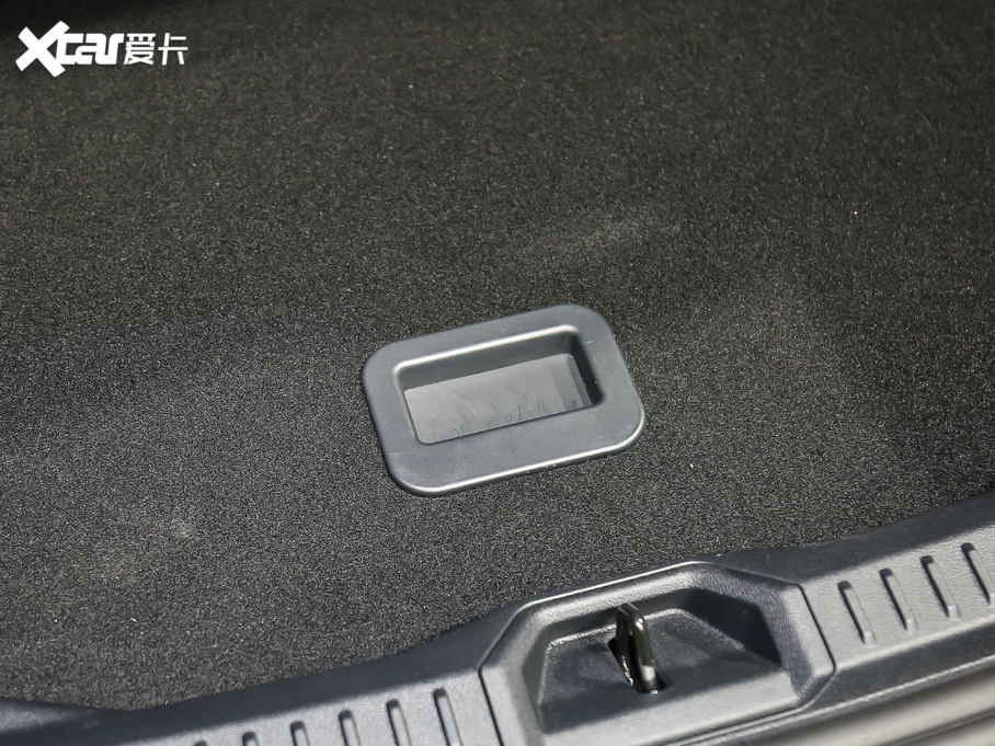 2021˹  EcoBoost 180 Ԅh