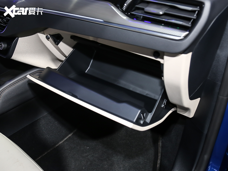 2021˹  EcoBoost 180 Ԅ(dng)h