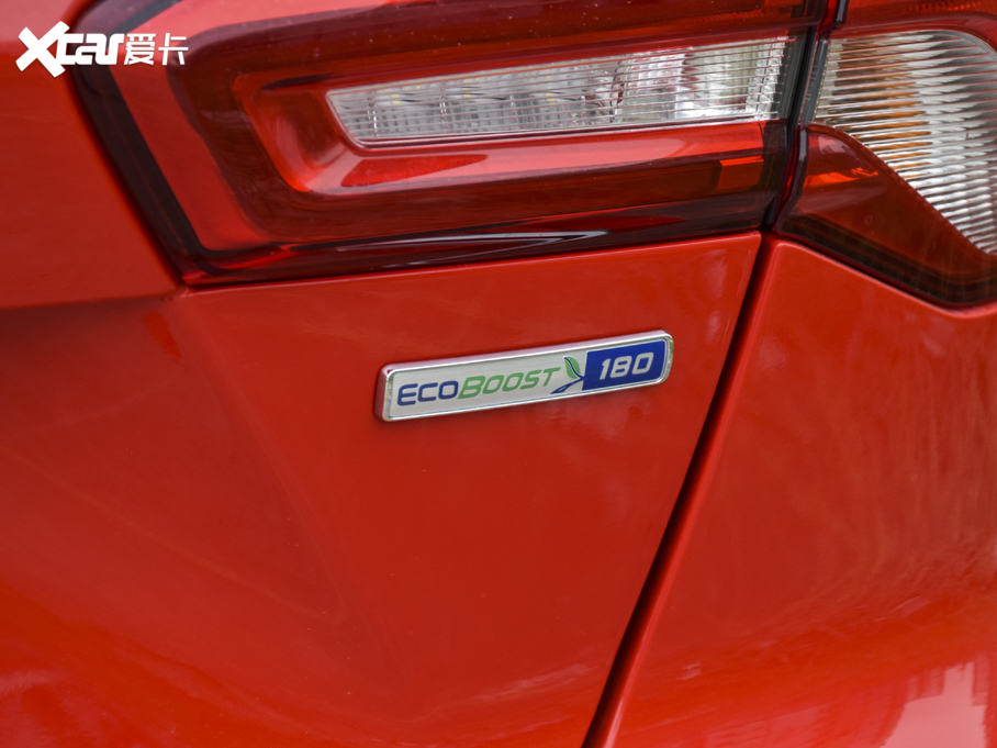 2021˹  EcoBoost 180 ԄST Line