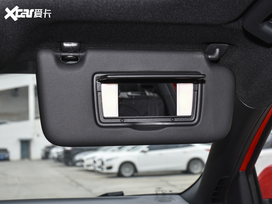 2021˹  EcoBoost 180 ԄST Line