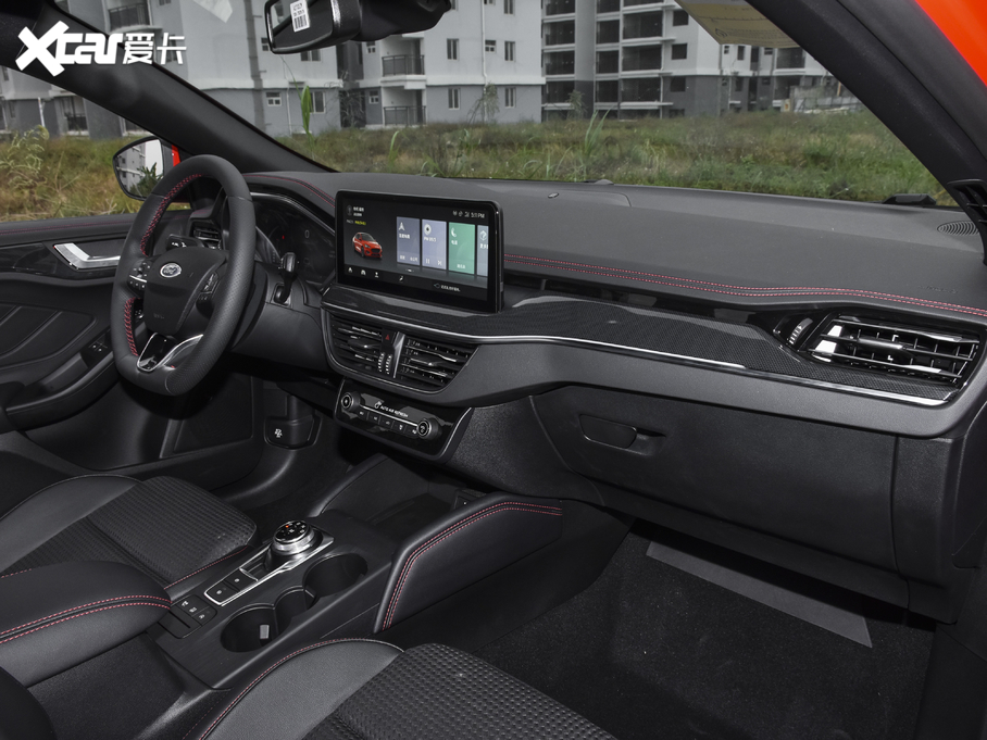 2021˹  EcoBoost 180 Ԅ(dng)ST Line