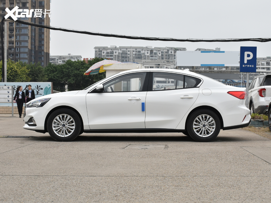 2021˹  EcoBoost 180 Ԅh