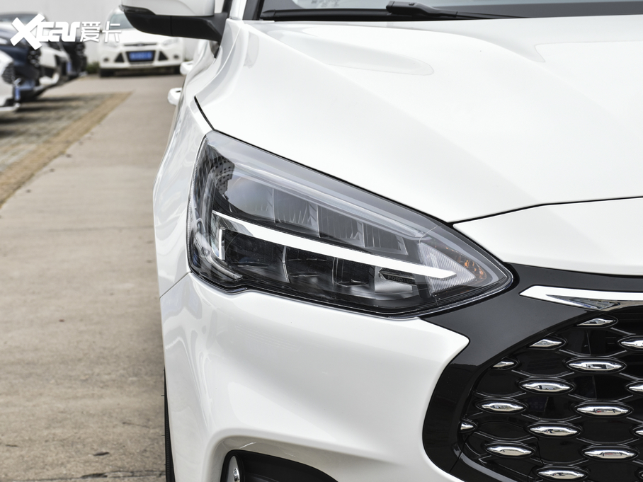 2021˹  EcoBoost 180 Ԅh