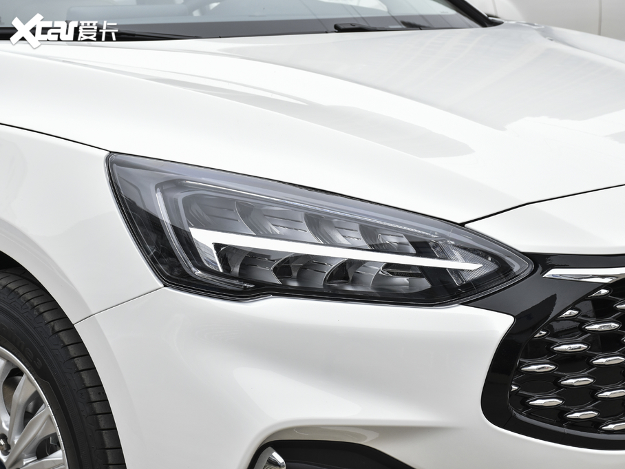 2021˹  EcoBoost 180 Ԅ(dng)h