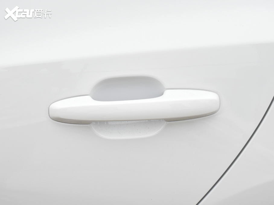 2021˹  EcoBoost 180 Ԅh