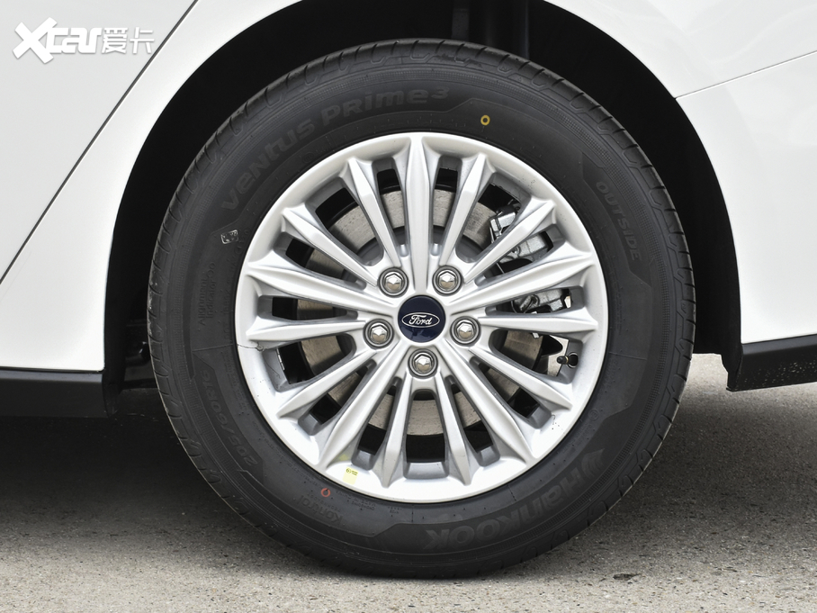 2021˹  EcoBoost 180 Ԅh