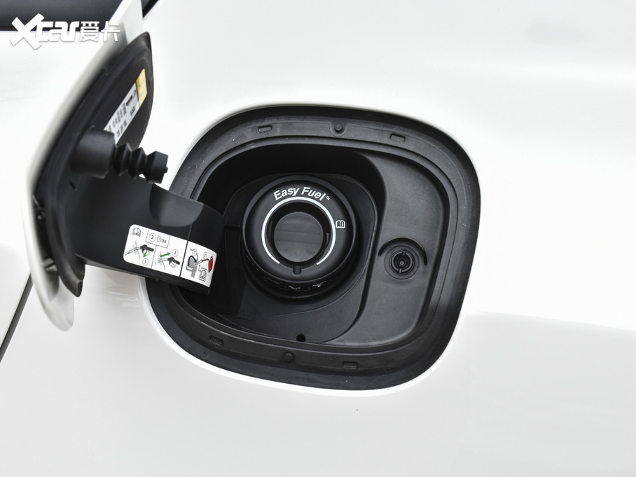 2021˹  EcoBoost 180 Ԅh