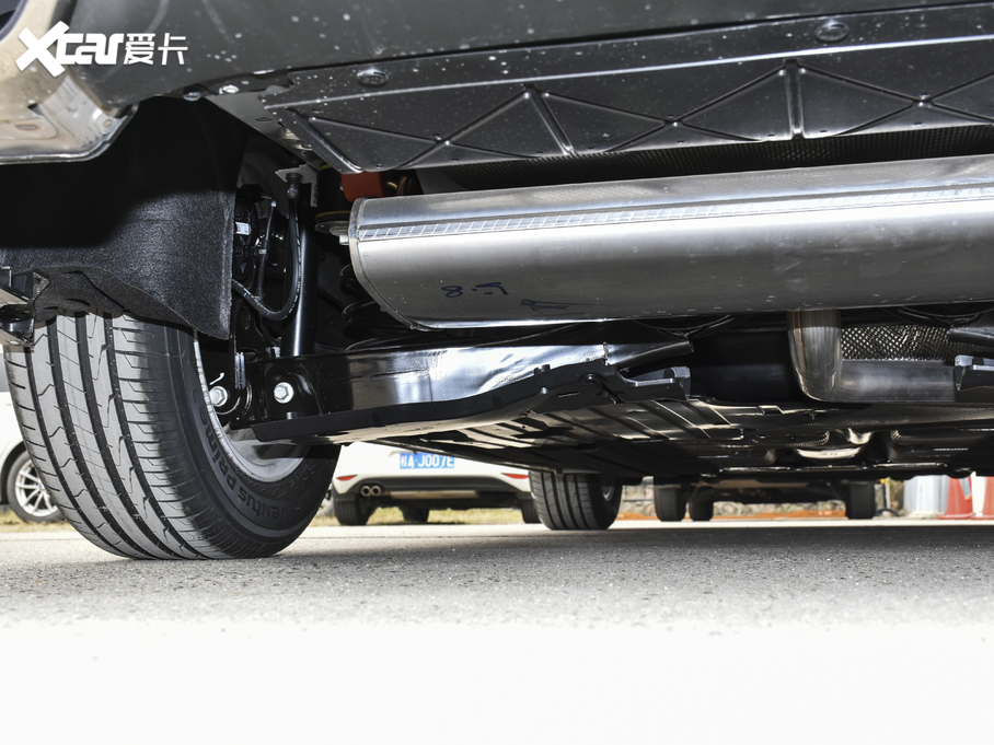 2021˹  EcoBoost 180 Ԅh