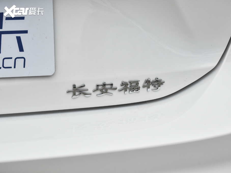 2021˹  EcoBoost 180 Ԅh