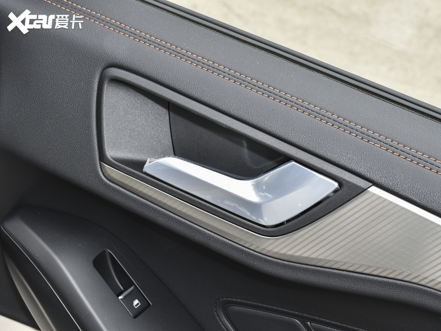 2021˹  EcoBoost 180 Ԅh