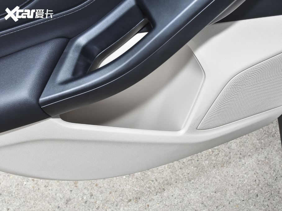 2021˹  EcoBoost 180 Ԅ(dng)h