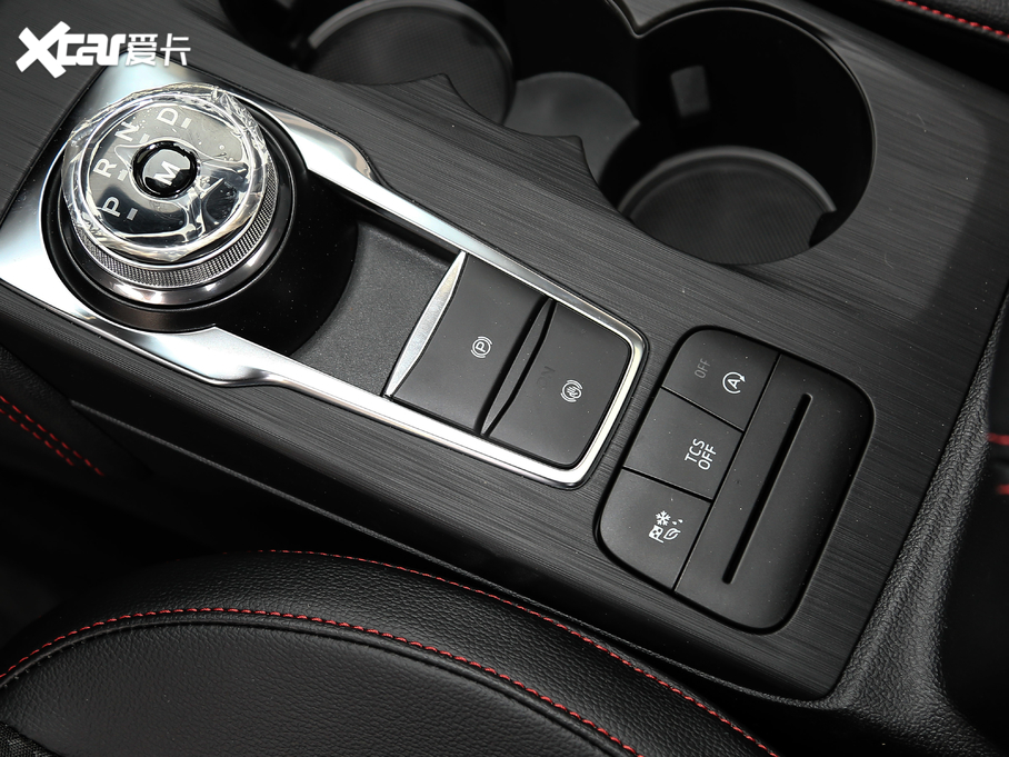 2021˹  EcoBoost 180 ԄST Line