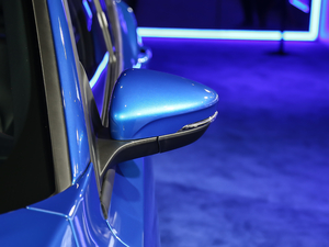 2021 EcoBoost 180 ԄST Line ҕR