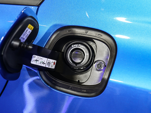 2021 EcoBoost 180 ԄST Line ^