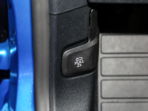 2021 EcoBoost 180 ԄST Line g