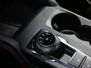 2021 EcoBoost 180 ԄST Line QU