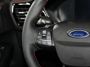 2021 EcoBoost 180 ԄST Line п؅^