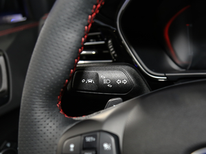 2021 EcoBoost 180 ԄST Line п؅^