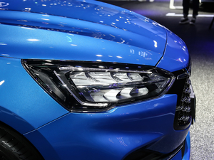 2021 EcoBoost 180 Ԅh (x)(ji)^