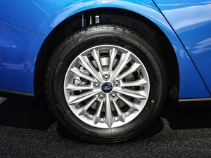 2021 EcoBoost 180 Ԅh ݆Ȧ