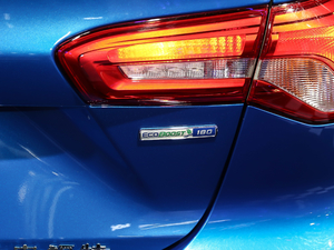 2021 EcoBoost 180 Ԅh (x)(ji)^