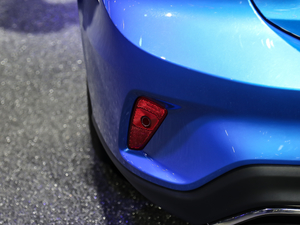 2021 EcoBoost 180 Ԅh (x)(ji)^