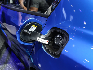 2021 EcoBoost 180 Ԅh w