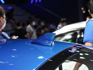 2021 EcoBoost 180 Ԅh ^