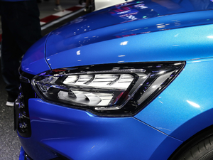 2021 EcoBoost 180 Ԅh ^