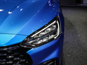 2021 EcoBoost 180 Ԅh 