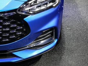 2021 EcoBoost 180 Ԅh ^