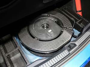 2021 EcoBoost 180 Ԅh ̥