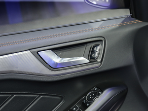 2021 EcoBoost 180 Ԅh g