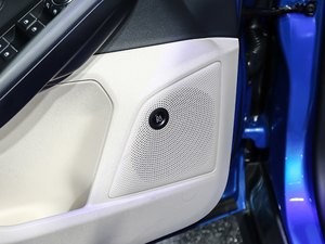 2021 EcoBoost 180 Ԅh g