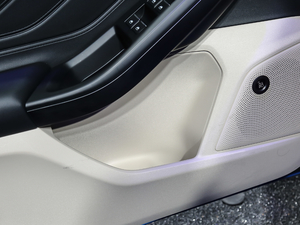 2021 EcoBoost 180 Ԅh ǰTg