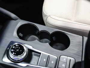 2021 EcoBoost 180 Ԅh g