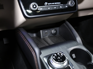 2021 EcoBoost 180 Ԅh g