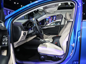 2021 EcoBoost 180 Ԅh ǰſg