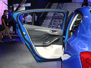 2021 EcoBoost 180 Ԅh ܇T