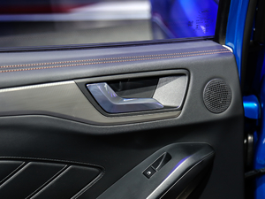 2021 EcoBoost 180 Ԅh g