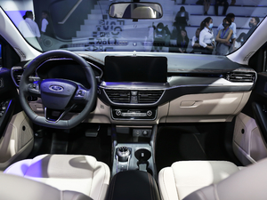 2021 EcoBoost 180 Ԅ(dng)h (ni)ȫ