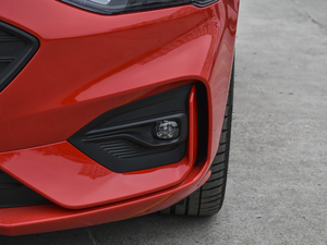 2021 EcoBoost 180 ԄST Line ǰF