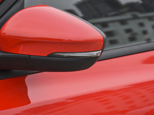 2021 EcoBoost 180 ԄST Line ^