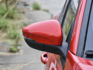 2021 EcoBoost 180 ԄST Line ^