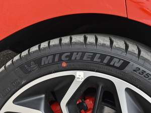 2021 EcoBoost 180 ԄST Line ^