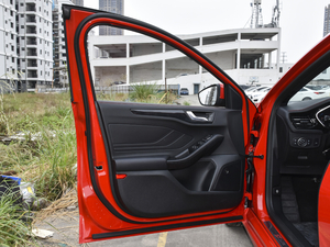 2021 EcoBoost 180 ԄST Line {λ܇T