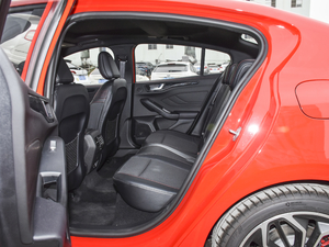 2021 EcoBoost 180 ԄST Line ſg