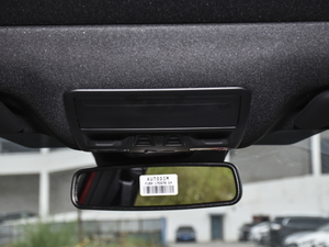 2021 EcoBoost 180 ԄST Line g