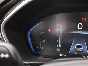 2021 EcoBoost 180 ԄST Line п؅^