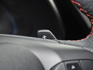 2021 EcoBoost 180 ԄST Line п؅^